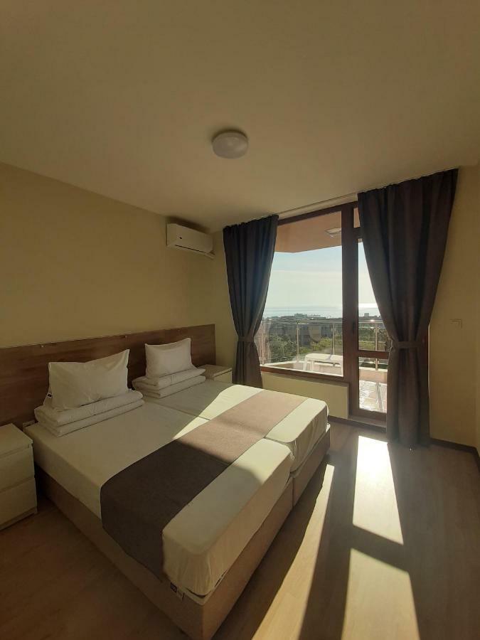 Aparthotel Vesta Riviera - Free Parking Goldstrand Exterior foto