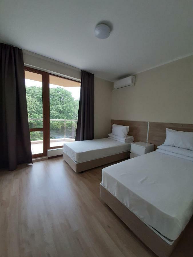 Aparthotel Vesta Riviera - Free Parking Goldstrand Exterior foto
