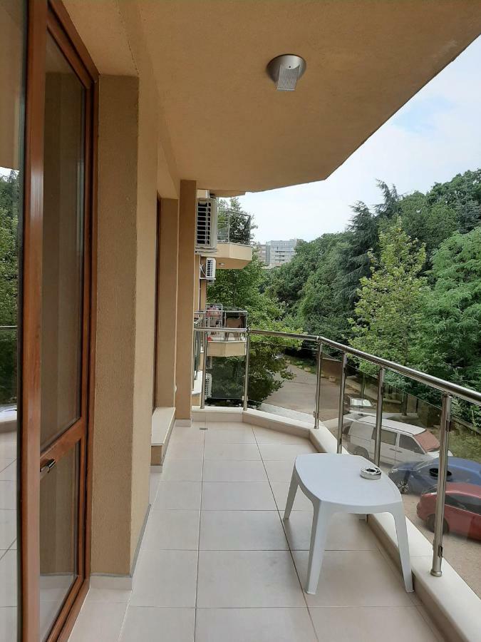 Aparthotel Vesta Riviera - Free Parking Goldstrand Exterior foto
